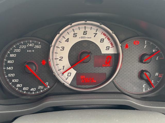 ８６ ＧＴ　６速マニュアル車（点検整備／車検９年４月／保証付き）（ＯＺレーシングホイール）（純正メモリーナビ）（バックカメラ）（Ｂｌｕｅｔｏｏｔｈオーディオ）（ＥＴＣ車載器）（フルセグＴＶ）（ＣＤ・ＤＶＤ再生）（29枚目）