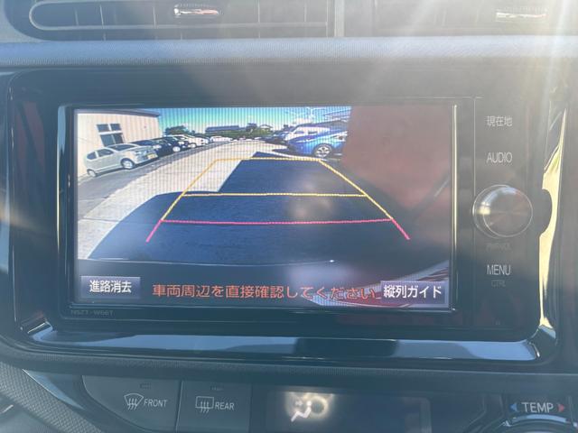 アクア Ｓスタイルブラック　（点検整備／車検２年／保証付き）（トヨタセーフティセンス）（純正ナビ）（バックカメラ）（ＥＴＣ）（Ｂｌｕｅｔｏｏｔｈオーディオ）（フルセグＴＶ）（ＣＤ・ＤＶＤ再生）（シートヒーター）（スマートキー）（4枚目）