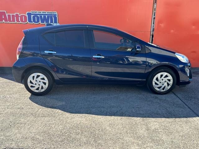 アクア Ｓスタイルブラック　（点検整備／車検２年／保証付き）（トヨタセーフティセンス）（純正ナビ）（バックカメラ）（ＥＴＣ）（Ｂｌｕｅｔｏｏｔｈオーディオ）（フルセグＴＶ）（ＣＤ・ＤＶＤ再生）（シートヒーター）（スマートキー）（14枚目）