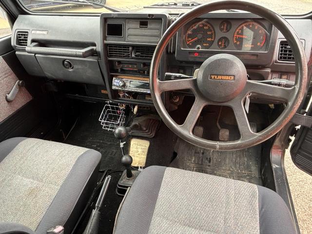 ジムニー EC パノラミックルーフ/ユーザー買い取り車/岐阜2桁ナンバー/当時保証書記録簿あり/4WD/5速マニュアル/車検R9年8月まで/ターボ車/エンジン・ミッション・ターボ・エアコン快調(2枚目)