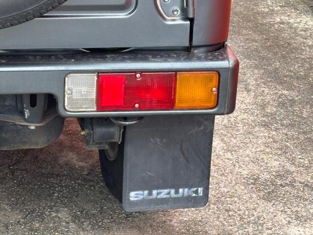 ジムニー EC パノラミックルーフ/ユーザー買い取り車/岐阜2桁ナンバー/当時保証書記録簿あり/4WD/5速マニュアル/車検R9年8月まで/ターボ車/エンジン・ミッション・ターボ・エアコン快調(40枚目)