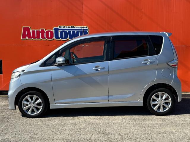 ｅＫカスタム Ｇ　（点検整備／車検２年／保証付き）（ワンオーナー）（実走行１０，７５７キロ）（メモリーナビ）（Ｂｌｕｅｔｏｏｔｈオーディオ）（ＣＤ・ＤＶＤ再生）（シートヒーター）（ＨＩＤヘッドライト）（スマートキー）（15枚目）