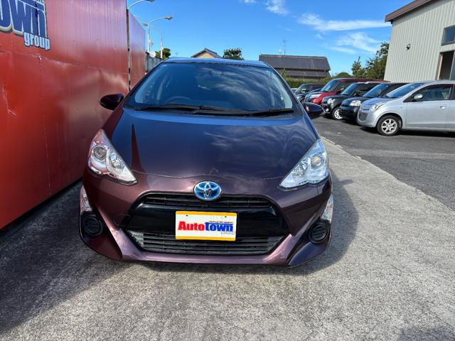 アクア Sスタイルブラック (点検整備/車検2年/保証付き)(アルパイン8インチナビ)(バックカメラ)(ETC車載器)(Bluetoothオーディオ)(フルセグTV)(CD・DVD再生)(衝突軽減ブレーキ)(スマートキー)(13枚目)