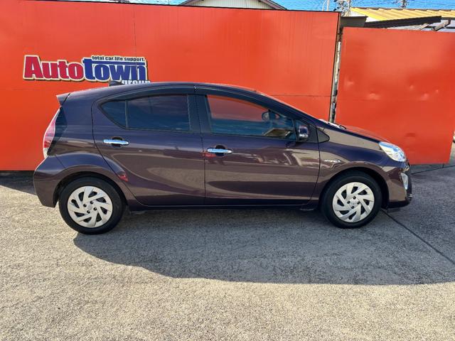 アクア Sスタイルブラック (点検整備/車検2年/保証付き)(アルパイン8インチナビ)(バックカメラ)(ETC車載器)(Bluetoothオーディオ)(フルセグTV)(CD・DVD再生)(衝突軽減ブレーキ)(スマートキー)(14枚目)