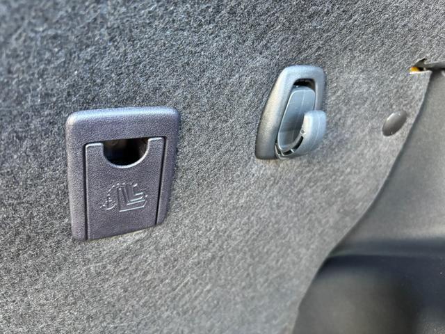 アクア Sスタイルブラック (点検整備/車検2年/保証付き)(アルパイン8インチナビ)(バックカメラ)(ETC車載器)(Bluetoothオーディオ)(フルセグTV)(CD・DVD再生)(衝突軽減ブレーキ)(スマートキー)(23枚目)