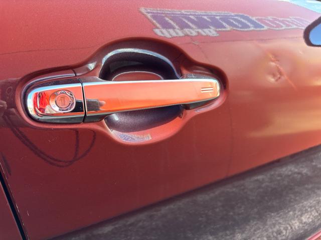 アクア Sスタイルブラック (点検整備/車検2年/保証付き)(アルパイン8インチナビ)(バックカメラ)(ETC車載器)(Bluetoothオーディオ)(フルセグTV)(CD・DVD再生)(衝突軽減ブレーキ)(スマートキー)(24枚目)