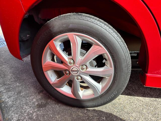 デイズルークス ハイウェイスター　Ｘ　（点検整備／車検２年／保証付）（純正ナビ）（アラウンドビューモニター）（衝突軽減ブレーキ）（Ｂｌｕｅｔｏｏｔｈオーディオ）（ＬＥＤヘッドライト）（フルセグＴＶ）（ＣＤ・ＤＶＤ）（左側電動スライドドア）（17枚目）