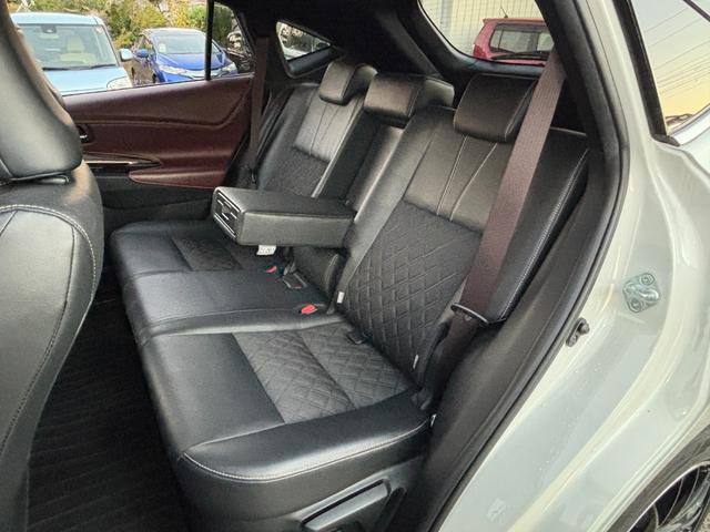 ハリアー エレガンス モデリスタ3点エアロ・モデリスタLEDグリル・レイズ20AW・ビッグXナビ・ハーフレザーシート・LEDヘッドライト・バックカメラ・Bluetooth接続・スマートキー(17枚目)