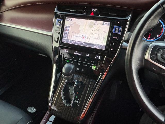 ハリアー エレガンス モデリスタ3点エアロ・モデリスタLEDグリル・レイズ20AW・ビッグXナビ・ハーフレザーシート・LEDヘッドライト・バックカメラ・Bluetooth接続・スマートキー(21枚目)