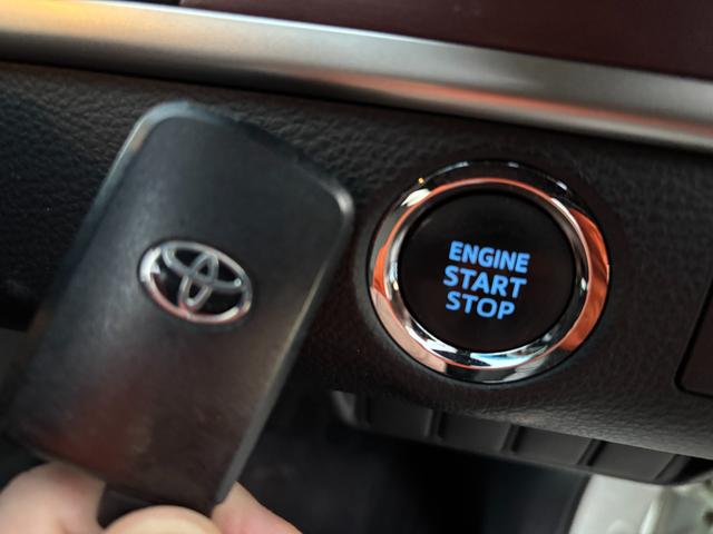 ハリアー エレガンス モデリスタ3点エアロ・モデリスタLEDグリル・レイズ20AW・ビッグXナビ・ハーフレザーシート・LEDヘッドライト・バックカメラ・Bluetooth接続・スマートキー(30枚目)