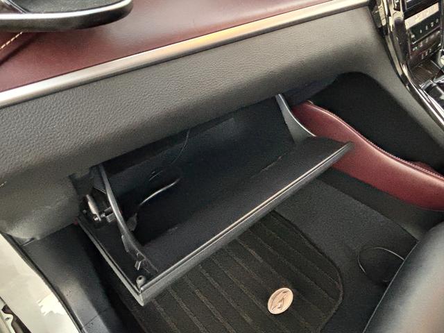 ハリアー エレガンス モデリスタ3点エアロ・モデリスタLEDグリル・レイズ20AW・ビッグXナビ・ハーフレザーシート・LEDヘッドライト・バックカメラ・Bluetooth接続・スマートキー(37枚目)