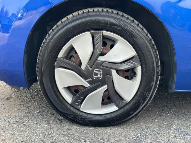 フィットハイブリッド Lパッケージ 純正ナビ・バックカメラ・Bluetooth・HDMI・スマートキー・ETC(30枚目)