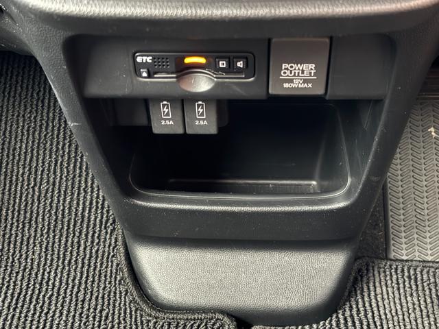 Ｎ－ＷＧＮ Ｇ・Ｌパッケージ　ＥＴＣ　バックカメラ　ＴＶ　オートライト　スマートキー　アイドリングストップ　電動格納ミラー　ベンチシート　ＣＶＴ　盗難防止システム　ＡＢＳ　ＥＳＣ　ＣＤ　ＵＳＢ　Ｂｌｕｅｔｏｏｔｈ　衝突安全ボディ（7枚目）