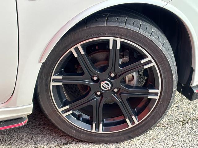 マーチ ニスモ　ＥＴＣ　バックカメラ　ナビ　ＴＶ　アルミホイール　オートライト　ＬＥＤヘッドランプ　スマートキー　アイドリングストップ　電動格納ミラー　ＣＶＴ　盗難防止システム　衝突安全ボディ　記録簿　ＡＢＳ　ＥＳＣ（21枚目）