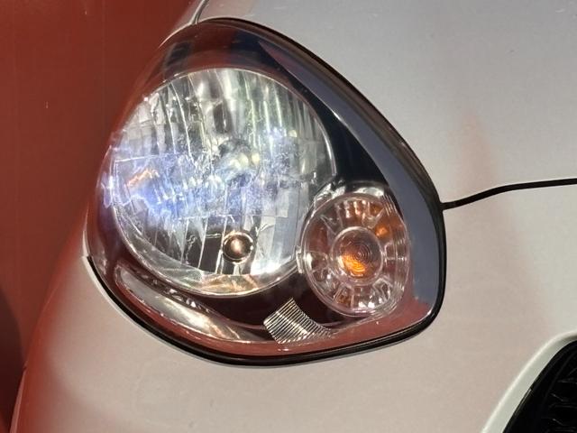 マーチ ニスモ　ＥＴＣ　バックカメラ　ナビ　ＴＶ　アルミホイール　オートライト　ＬＥＤヘッドランプ　スマートキー　アイドリングストップ　電動格納ミラー　ＣＶＴ　盗難防止システム　衝突安全ボディ　記録簿　ＡＢＳ　ＥＳＣ（48枚目）