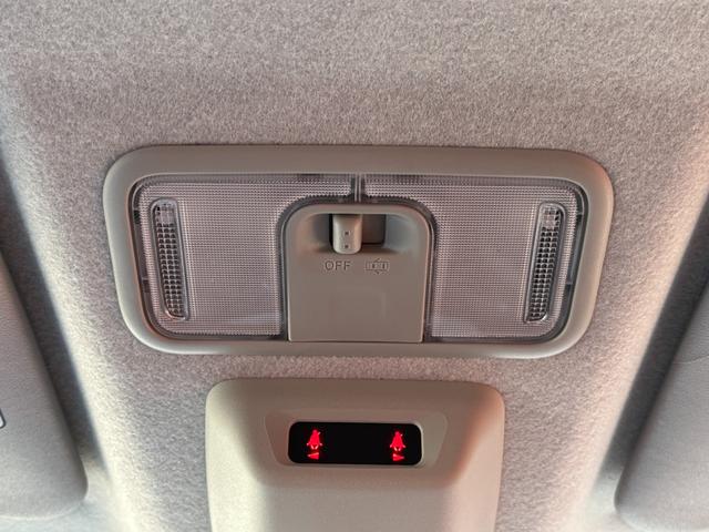 ムーヴキャンバス ストライプスＧ　４ＷＤ　ドライブレコーダー　全周囲カメラ　両側電動スライドドア　ＴＶ　クリアランスソナー　衝突被害軽減システム　オートマチックハイビーム　オートライト　ＬＥＤヘッドランプ　スマートキー（47枚目）