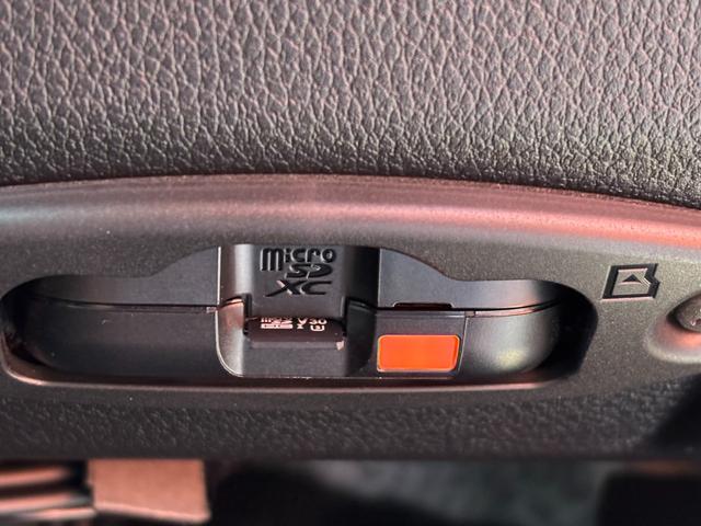 ムーヴキャンバス ストライプスＧ　４ＷＤ　ドライブレコーダー　全周囲カメラ　両側電動スライドドア　ＴＶ　クリアランスソナー　衝突被害軽減システム　オートマチックハイビーム　オートライト　ＬＥＤヘッドランプ　スマートキー（56枚目）