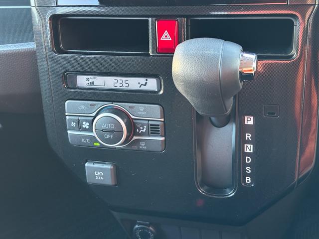 ルーミー Ｇ　ＥＴＣ　バックカメラ　ＴＶ　両側電動スライドドア　衝突被害軽減システム　オートライト　ＬＥＤヘッドランプ　スマートキー　アイドリングストップ　電動格納ミラー　ウォークスルー　ＣＶＴ　盗難防止システム（9枚目）