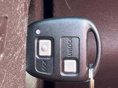 ɸ�������Ρ֥����쥹�ס������������Ƥ���С��ɥ��γ������ܾ����ڡ��Ԥ��ޤ��� 4