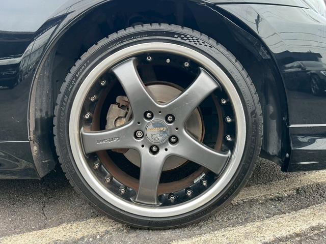 クラウン 2.5アスリート アニバーサリーエディション サンルーフ クルーズコントロール シートベンチレーション エアロ メーカーオプションナビ CD・DVD再生 テレビ視聴 電動シート シートメモリー バックカメラ ETC carlssonアルミ フォグ(22枚目)