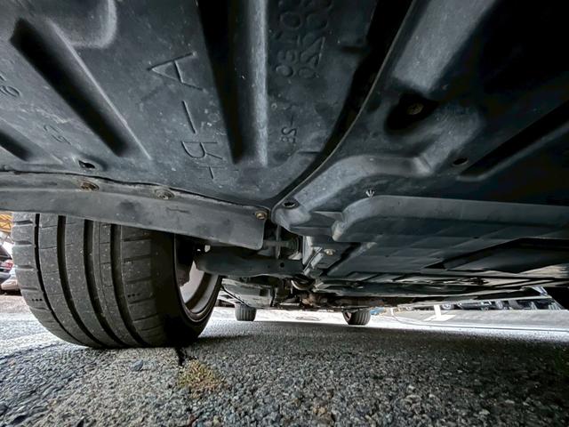 クラウン 2.5アスリート アニバーサリーエディション サンルーフ クルーズコントロール シートベンチレーション エアロ メーカーオプションナビ CD・DVD再生 テレビ視聴 電動シート シートメモリー バックカメラ ETC carlssonアルミ フォグ(32枚目)