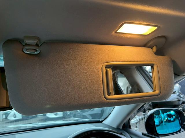 クラウン 2.5アスリート アニバーサリーエディション サンルーフ クルーズコントロール シートベンチレーション エアロ メーカーオプションナビ CD・DVD再生 テレビ視聴 電動シート シートメモリー バックカメラ ETC carlssonアルミ フォグ(37枚目)