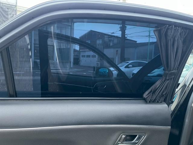 クラウン 2.5アスリート アニバーサリーエディション サンルーフ クルーズコントロール シートベンチレーション エアロ メーカーオプションナビ CD・DVD再生 テレビ視聴 電動シート シートメモリー バックカメラ ETC carlssonアルミ フォグ(42枚目)