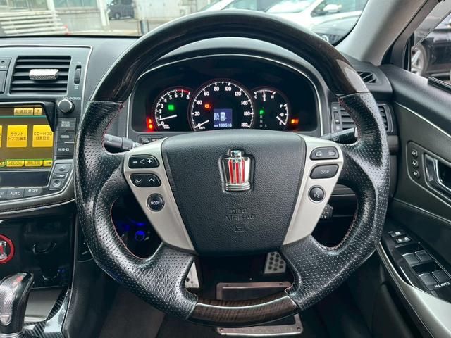 クラウン 2.5アスリート アニバーサリーエディション サンルーフ クルーズコントロール シートベンチレーション エアロ メーカーオプションナビ CD・DVD再生 テレビ視聴 電動シート シートメモリー バックカメラ ETC carlssonアルミ フォグ(59枚目)