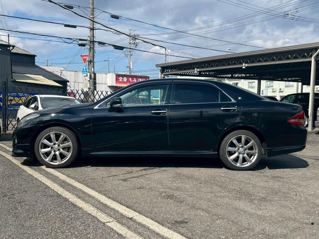 クラウン 3.5アスリート サンルーフ バックカメラ エアロ CD・DVD再生 シートヒーター 電動シート ドライブレコーダー フルセグ視聴 ETC ステアリングリモコン スマートキー フォグライト オートライト 純正アルミ(13枚目)