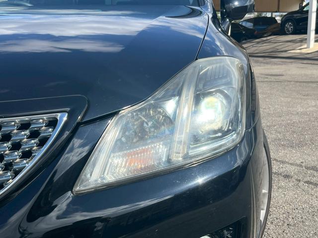 クラウン 3.5アスリート サンルーフ バックカメラ エアロ CD・DVD再生 シートヒーター 電動シート ドライブレコーダー フルセグ視聴 ETC ステアリングリモコン スマートキー フォグライト オートライト 純正アルミ(19枚目)