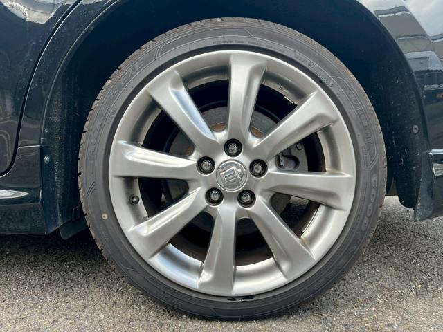 クラウン 3.5アスリート サンルーフ バックカメラ エアロ CD・DVD再生 シートヒーター 電動シート ドライブレコーダー フルセグ視聴 ETC ステアリングリモコン スマートキー フォグライト オートライト 純正アルミ(20枚目)