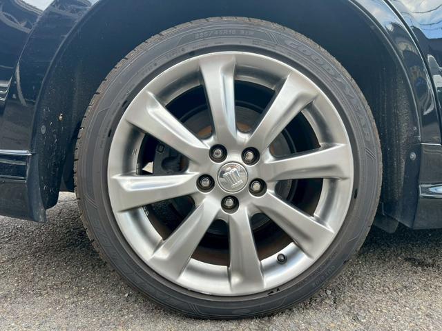 クラウン 3.5アスリート サンルーフ バックカメラ エアロ CD・DVD再生 シートヒーター 電動シート ドライブレコーダー フルセグ視聴 ETC ステアリングリモコン スマートキー フォグライト オートライト 純正アルミ(21枚目)