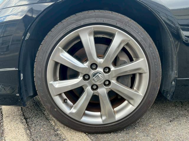 クラウン 3.5アスリート サンルーフ バックカメラ エアロ CD・DVD再生 シートヒーター 電動シート ドライブレコーダー フルセグ視聴 ETC ステアリングリモコン スマートキー フォグライト オートライト 純正アルミ(23枚目)