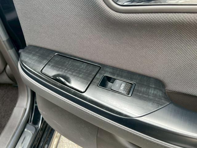 クラウン 3.5アスリート サンルーフ バックカメラ エアロ CD・DVD再生 シートヒーター 電動シート ドライブレコーダー フルセグ視聴 ETC ステアリングリモコン スマートキー フォグライト オートライト 純正アルミ(49枚目)