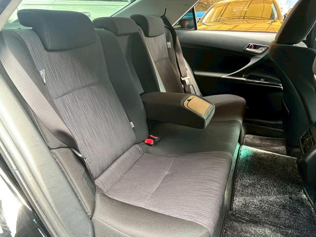 マークX 250G Sパッケージ バックカメラ クルーズコントロール 純正SDナビゲーション スマートキー 電動シート CD・DVD再生 純正アルミホイール ステアリングリモコン ETC オートライト Bluetoothオーディオ(6枚目)