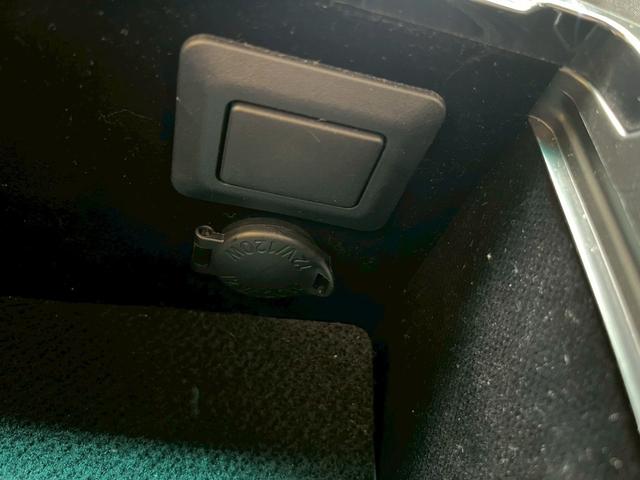 マークX 250G Sパッケージ バックカメラ クルーズコントロール 純正SDナビゲーション スマートキー 電動シート CD・DVD再生 純正アルミホイール ステアリングリモコン ETC オートライト Bluetoothオーディオ(66枚目)