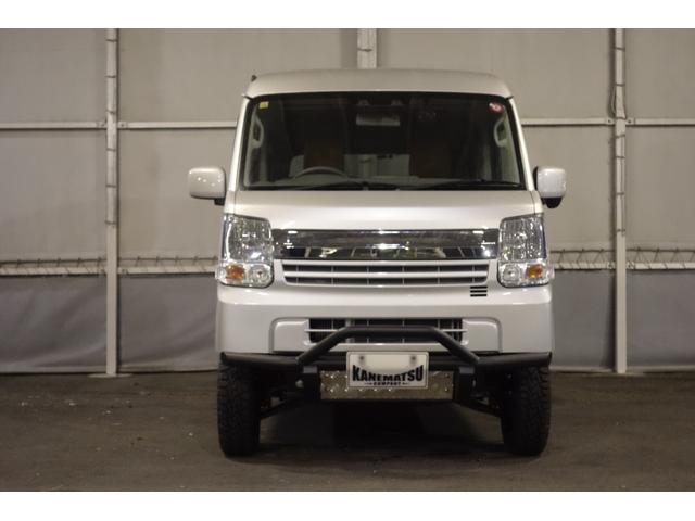 エブリイ ジョインターボ　アゲバン　４ＷＤ　しし狩　スキッドプレート　リフトアップ　１４アルミ　オープンカントリー新品　レトロブラウンシートカバー　純正ディスプレイオーディオ　ＤＶＤビデオ　バックカメラ　ワンオーナー（5枚目）