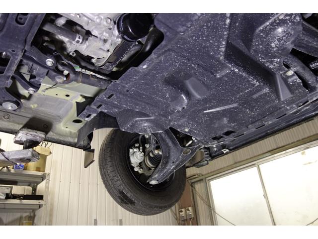 エブリイ ＰＡリミテッド　５速マニュアル　パートタイム４ＷＤ　アゲバン　リフトアップ　しし狩　バンパーガード　社外アルミオープンカントリー新品　レザー調シートカバー　ナビ　ＴＶ　バックカメラ　　ＥＴＣ　ワンオーナー（14枚目）