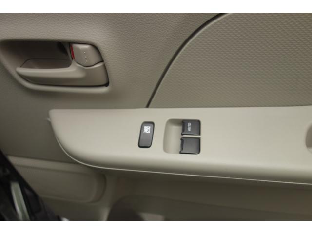 エブリイ ＰＡリミテッド　５速マニュアル　パートタイム４ＷＤ　アゲバン　リフトアップ　しし狩　バンパーガード　社外アルミオープンカントリー新品　レザー調シートカバー　ナビ　ＴＶ　バックカメラ　　ＥＴＣ　ワンオーナー（28枚目）