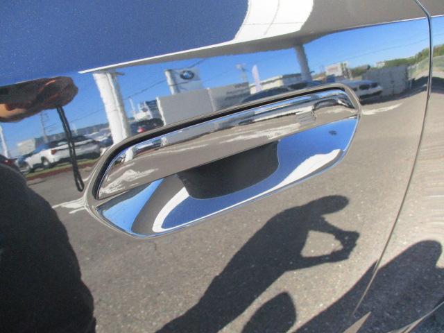 コンフォートアクセス機能で握れば開いて、触れればロックができます！