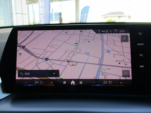 X1 sDrive 18i Mスポーツ 18AW ACC 全方位カメラ HUD デモカー禁煙 アダプティブLEDヘッドライト オートハイビーム シートヒーター・ステアリングヒーター アップルカープレイ ワイヤレスチャージ 電動シート・ゲート(20枚目)