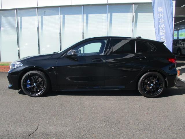 １シリーズ Ｍ１３５ｉ　ｘＤｒｉｖｅ　１８ＡＷ本革　ＡＣＣ電動シート・ゲート１オナ禁煙　ＬＥＤヘッドライト　オートハイビーム　アップルカープレイ（6枚目）