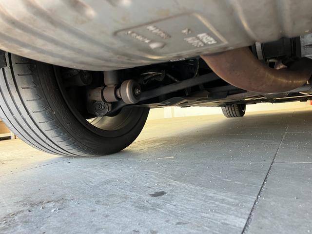 １シリーズ Ｍ１３５ｉ　ｘＤｒｉｖｅ　１オーナー　Ｍ　ＰｅｒｆｏｒｍａｎｃｅＰａｒｔｓ　カーボンドアミラー　１８インチアルミホイール　ダコタレザーブラックスポーツシート　　ブラックキドニーグリル　プラスｐｋｇ　シートヒーター　障害物センサ（61枚目）