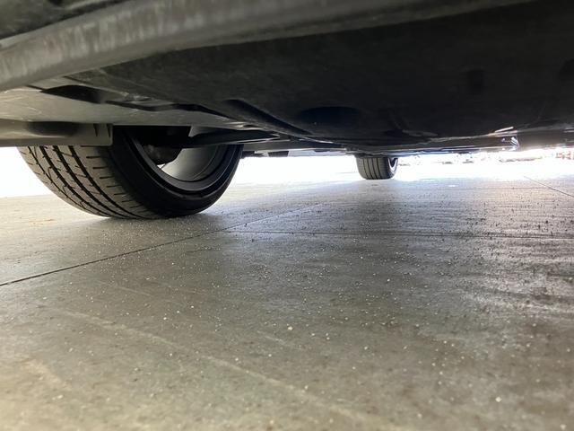 １シリーズ Ｍ１３５ｉ　ｘＤｒｉｖｅ　１オーナー　Ｍ　ＰｅｒｆｏｒｍａｎｃｅＰａｒｔｓ　カーボンドアミラー　１８インチアルミホイール　ダコタレザーブラックスポーツシート　　ブラックキドニーグリル　プラスｐｋｇ　シートヒーター　障害物センサ（65枚目）