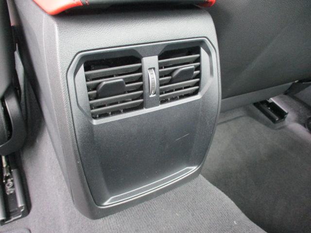 ４シリーズ ４２０ｉクーペ　Ｍスポーツ　１８ＡＷ　本革ＡＣＣ全方位カメラＨＵＤデモ禁煙　アダプティブＬＥＤヘッドライト　オートハイビーム　シート・ステアリングヒーター　電動シート・ゲート　アップルカープレイ　ワイヤレスチャージ（40枚目）