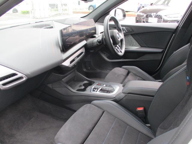 1シリーズ 120 Mスポーツ 18AW ACC全方位カメラ HUD デモカー禁煙 アダプティブLEDヘッドライト オートハイビーム シートヒーター 電動シート・ゲート アップルカープレイ ワイヤレスチャージ(36枚目)