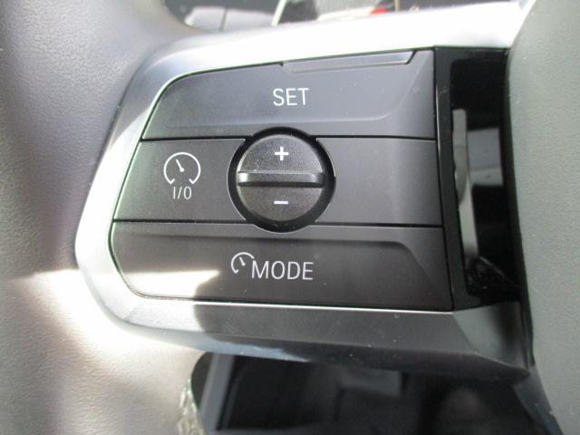 アクティブクルーズコントロール装備です。設定速度をキープしつつ、車間距離を優先し安全走行を可能と致します。長距離ドライブにマストな装備です。