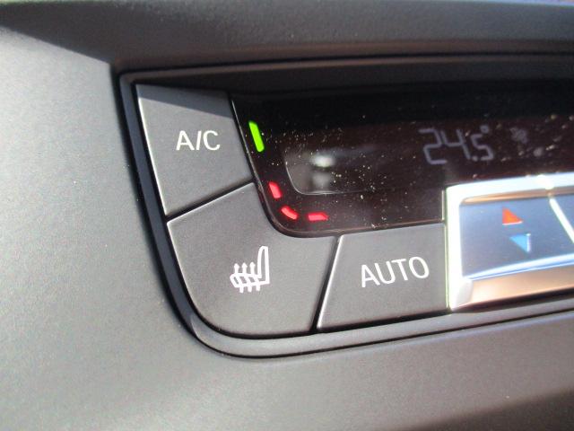 リヤシートにもシートヒーター完備！