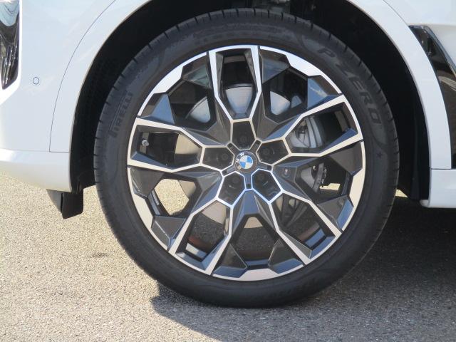 ２２インチアロイホイール