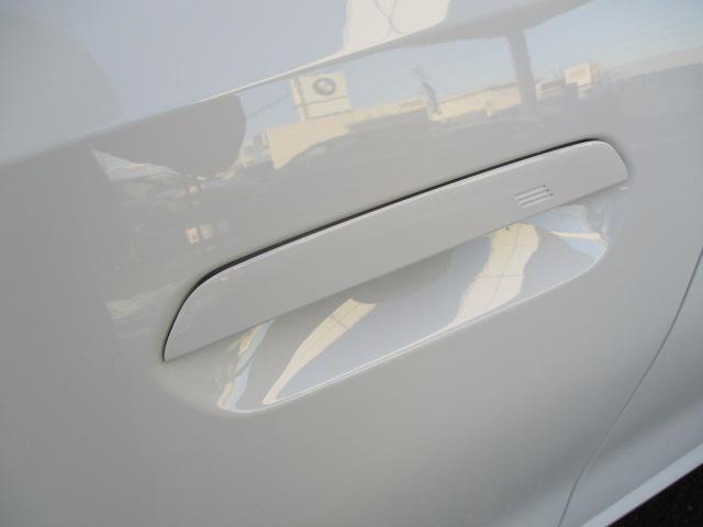 コンフォートアクセス機能で握れば開いて、触れればロックができます！